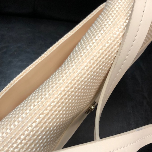 Etienne Aigner Shoulder Bag - Picture 6 of 8